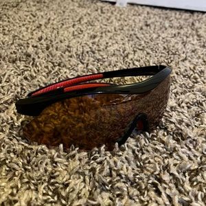 Maxx red sunglasses